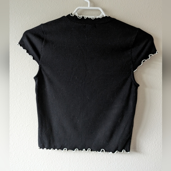 Aritizia black stretchy sweater short sleeve - Picture 2 of 4